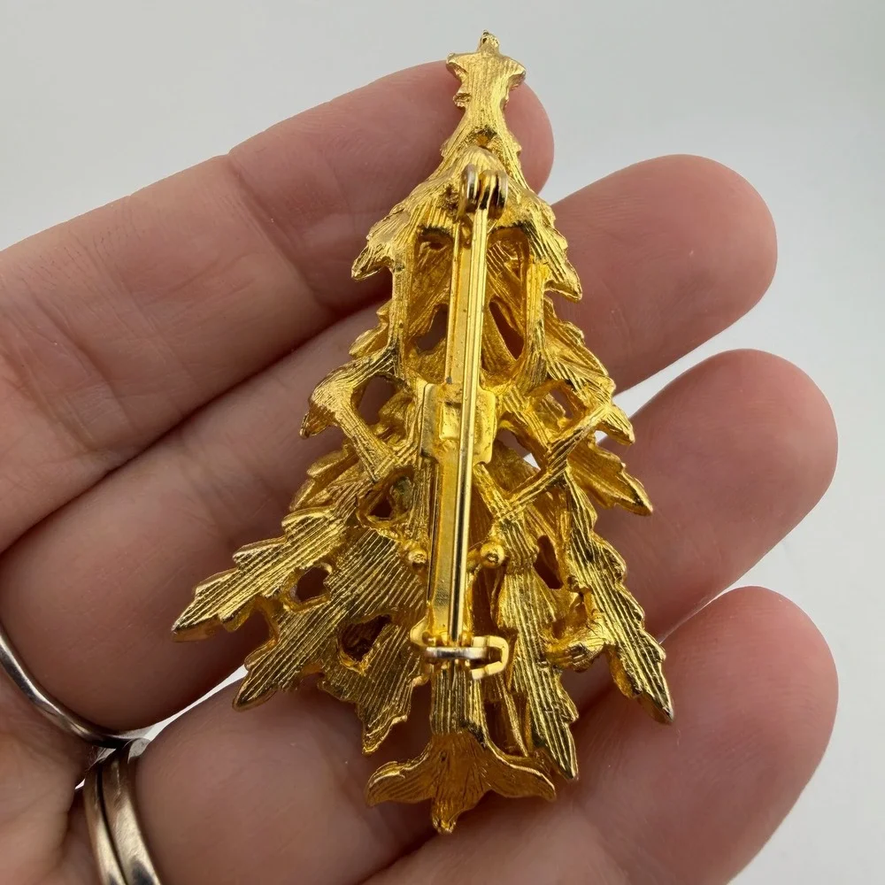 Gold Tone Christmas Tree Rhinestone Holiday Brooch Pin